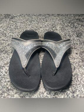FitFlop LuLu Glitter Wedge Sandals Women Size 9 Black Thong Slip On Comfort Shoe